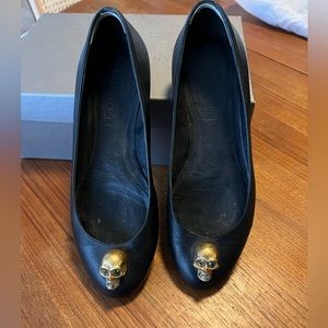 Alexander McQueen ballerina slippers skulls